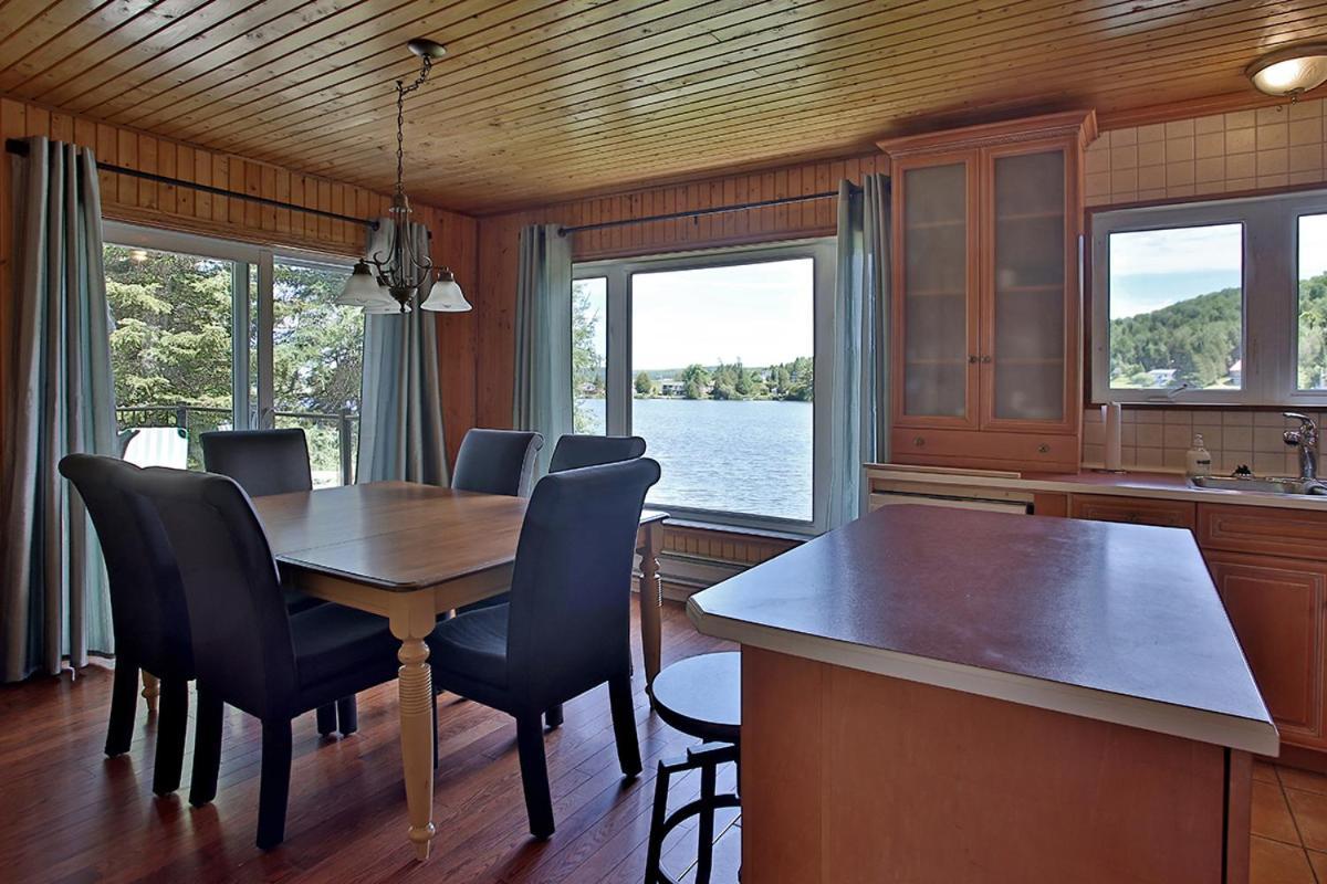 Saint-Hermenegilde Ranch St-Hubert B&B 외부 사진