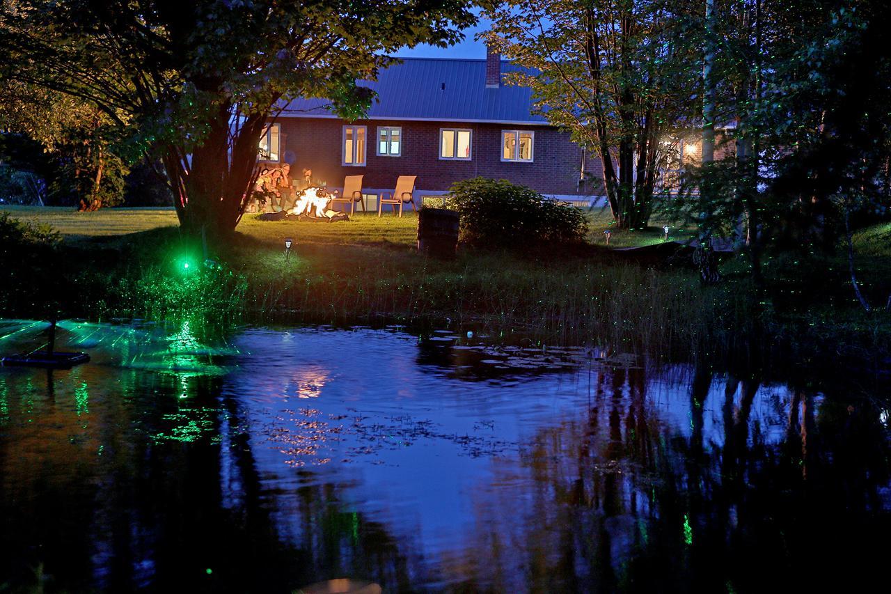 Saint-Hermenegilde Ranch St-Hubert B&B 외부 사진