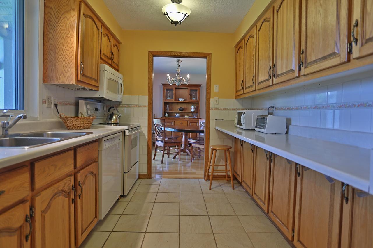 Saint-Hermenegilde Ranch St-Hubert B&B 외부 사진